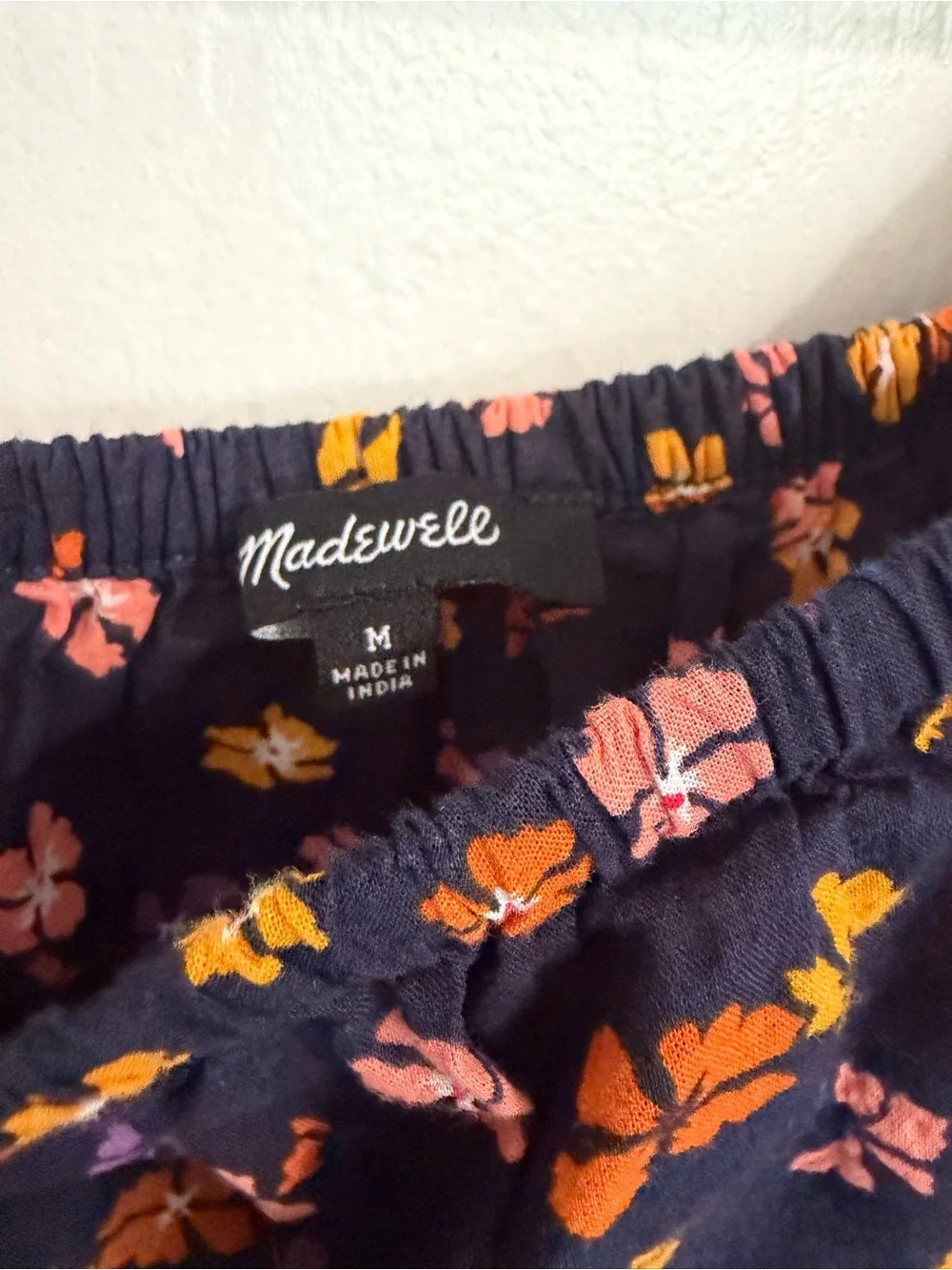 Madewell Women’s Puff Sleeve Floral Top in Navy - Size M